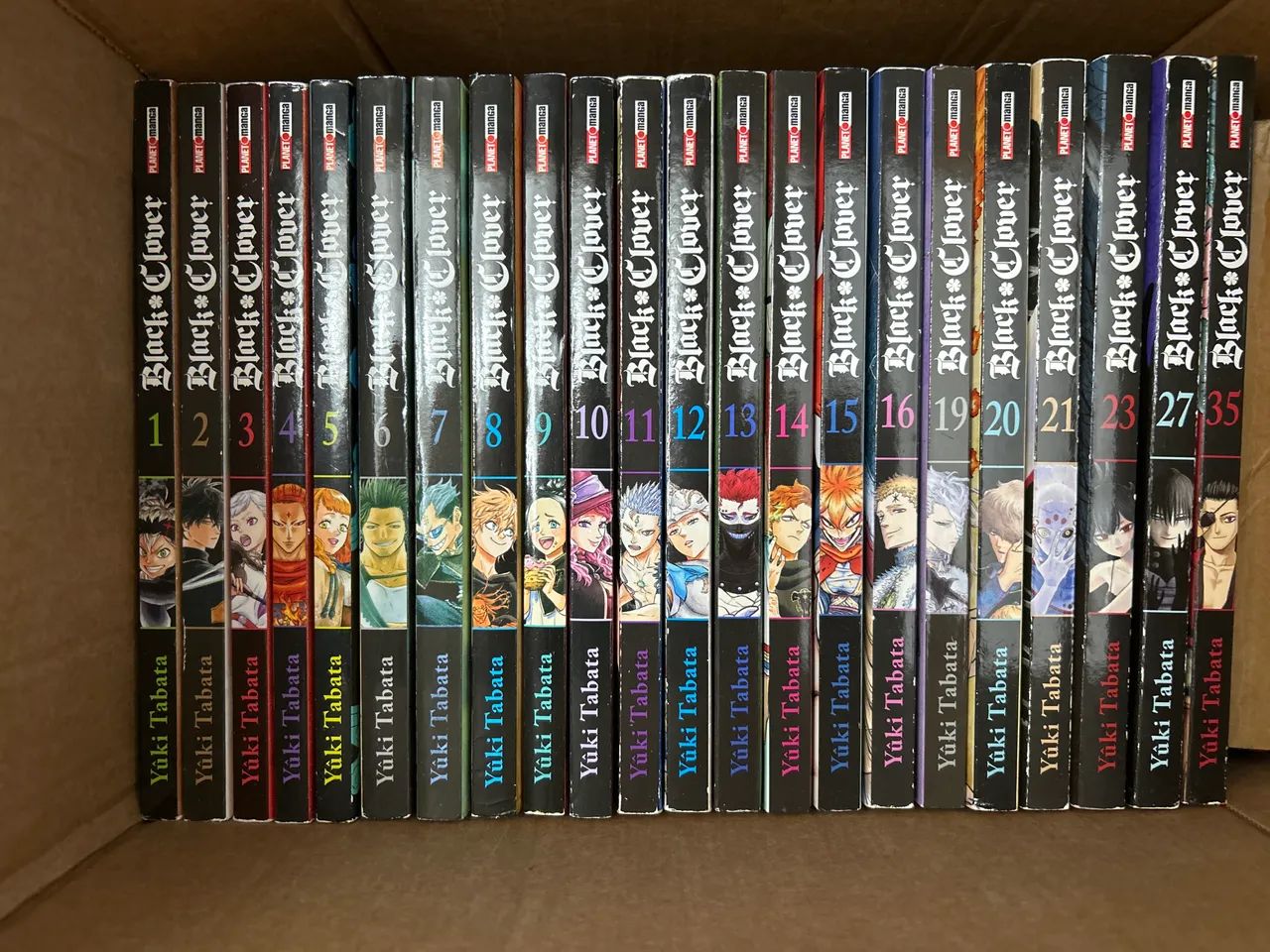 Mangas Black clover - Foto 4