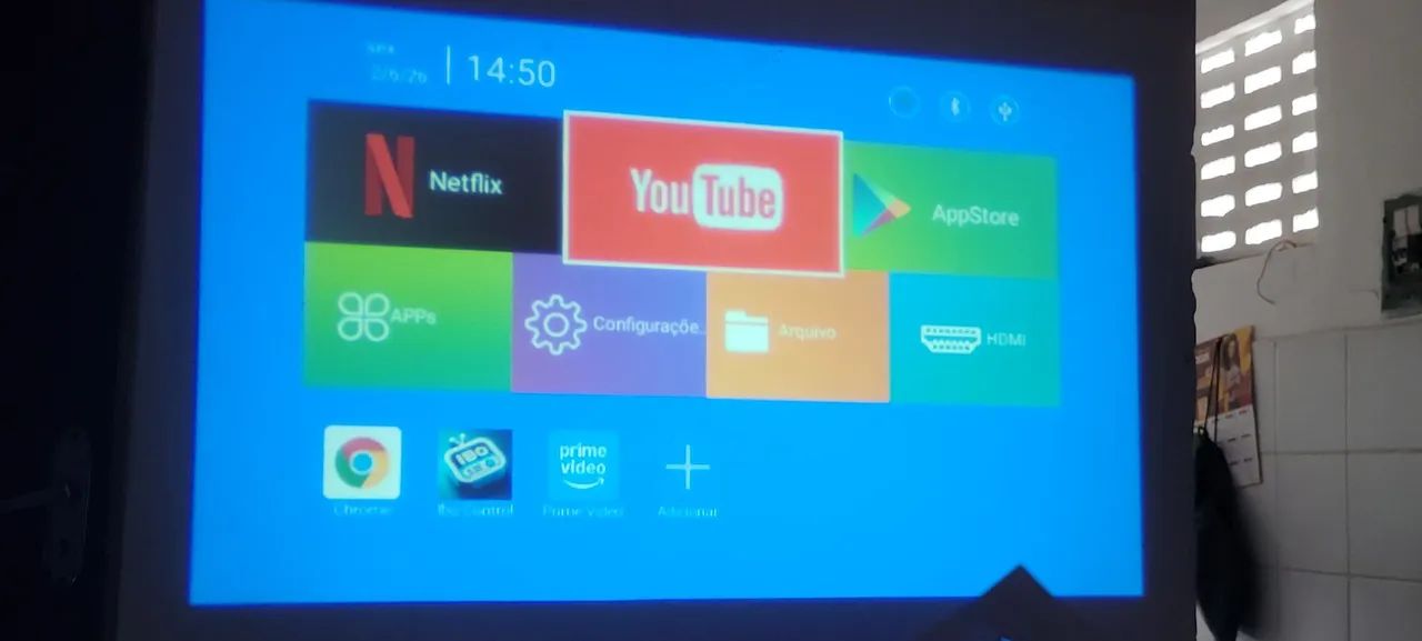 Projetor Mini Portátil HY300 4K Android NOVO - Foto 3