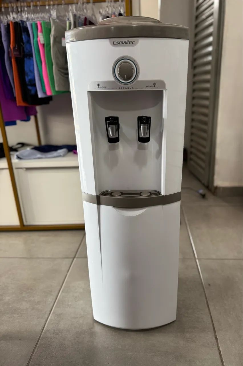 Bebedouro de coluna Esmaltec branco 