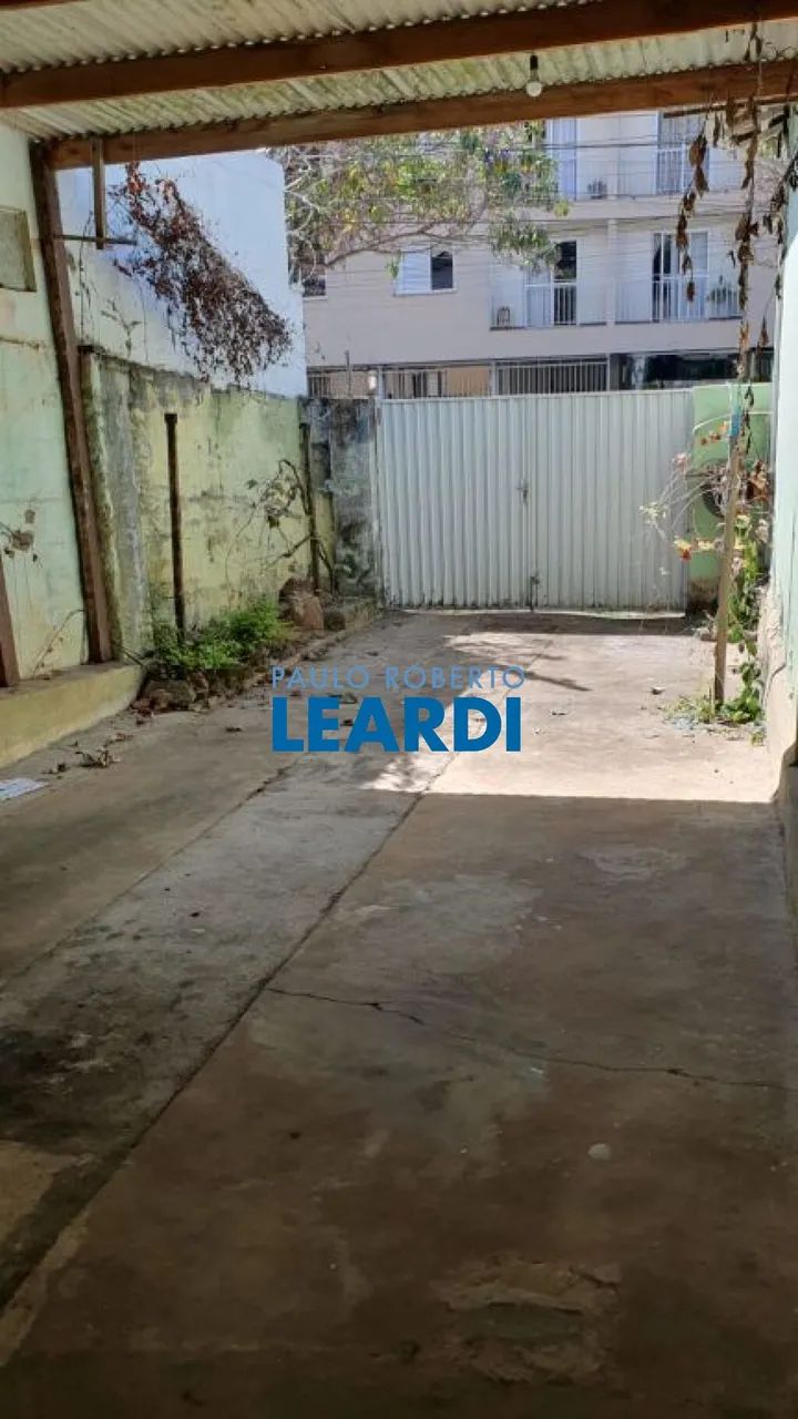 CASA TÉRREA - CENTRO - MG