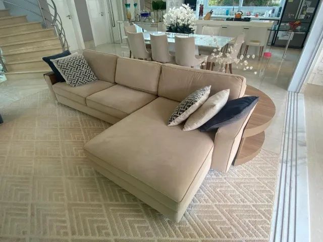 Sofá 3m Suede com Chaise + Aparador Madeira Sob Medida - Foto 2