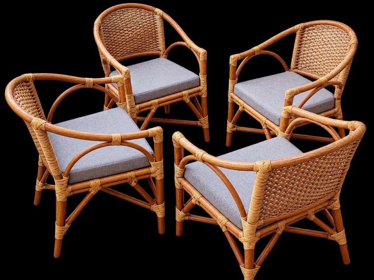 Conjunto de cadeiras em rattan