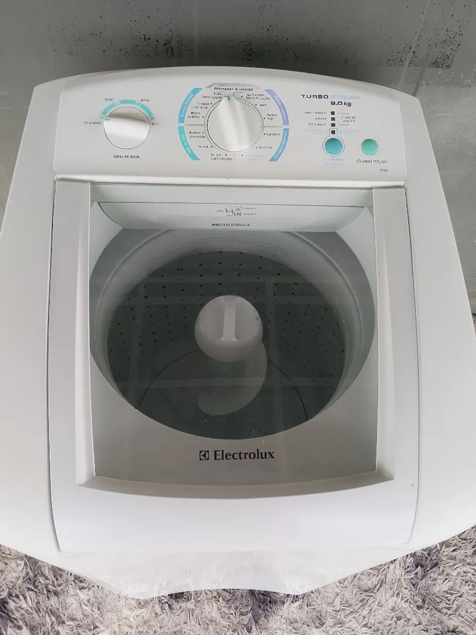 Máquina de lavar roupa 9kg