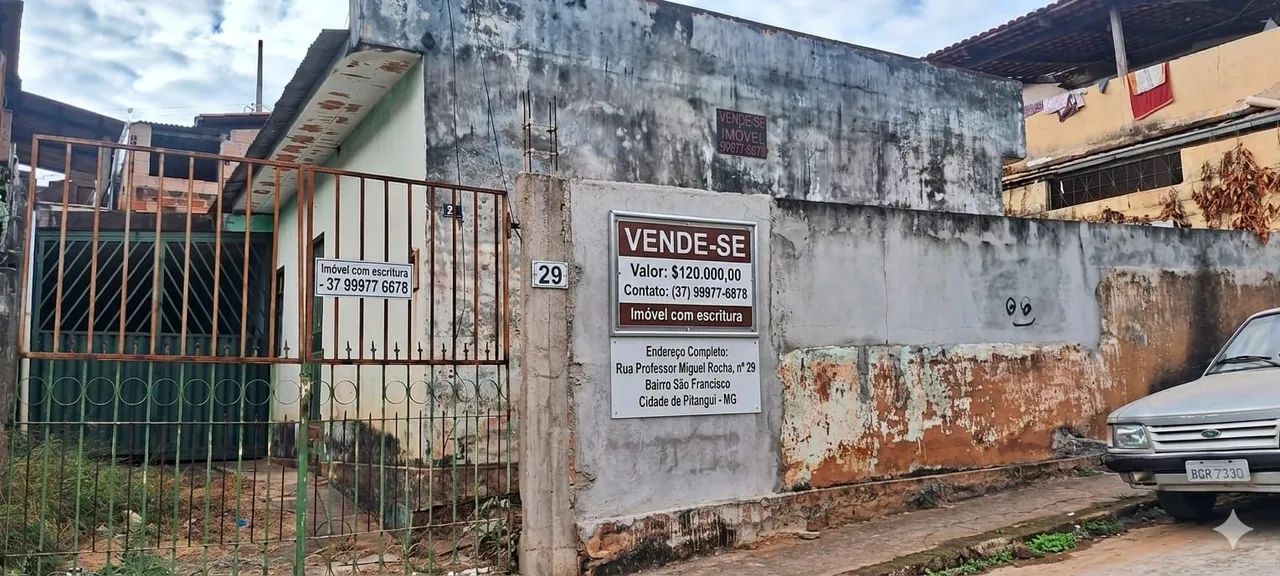 A venda casa em Pitangui Mg