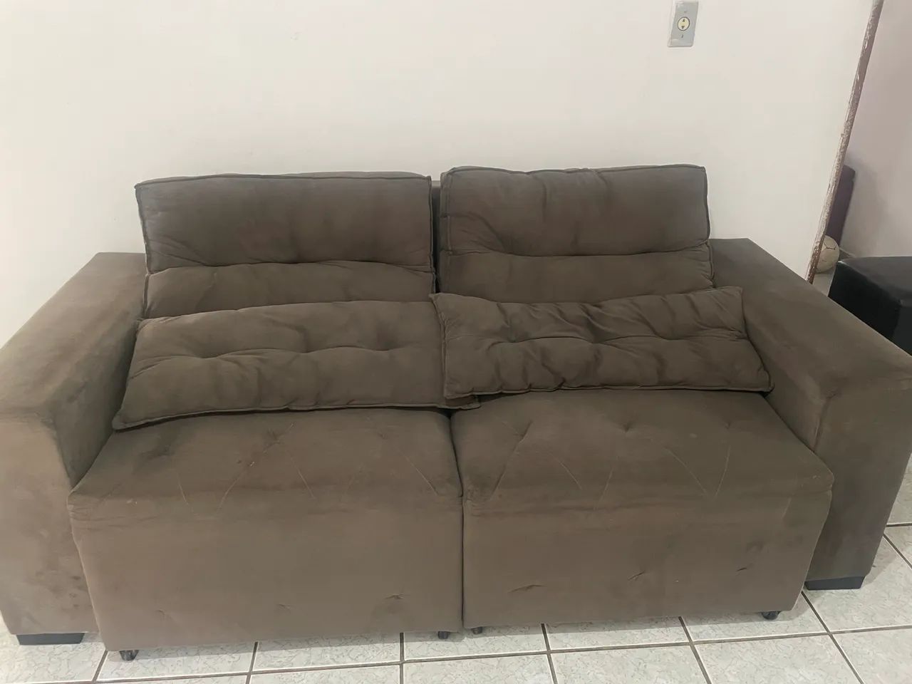 Sofá retrátil 
