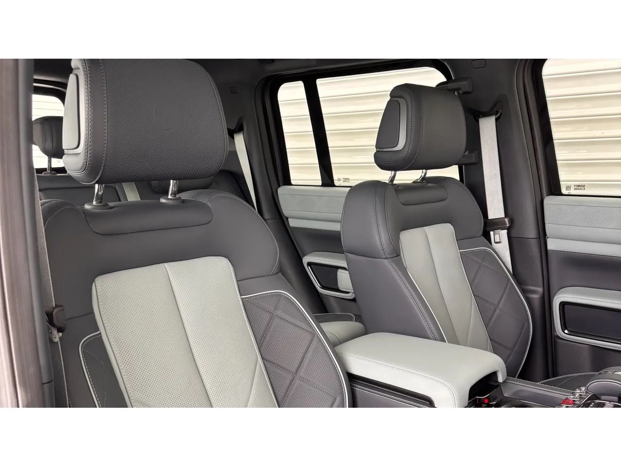 Denza B5 SUV híbrido plug-in, foto 9 de 15