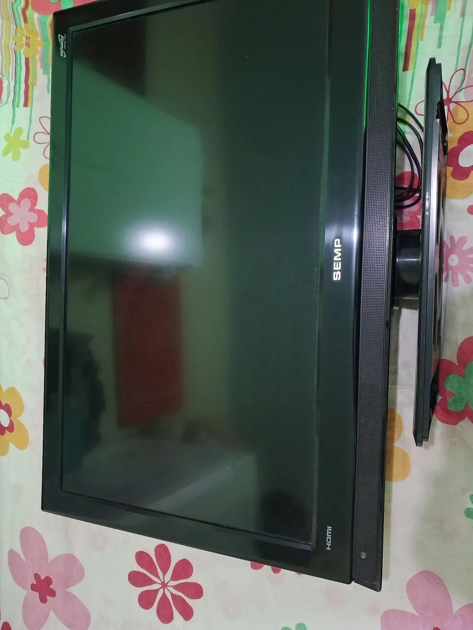 Vendo televisão sempre. Toshiba 
