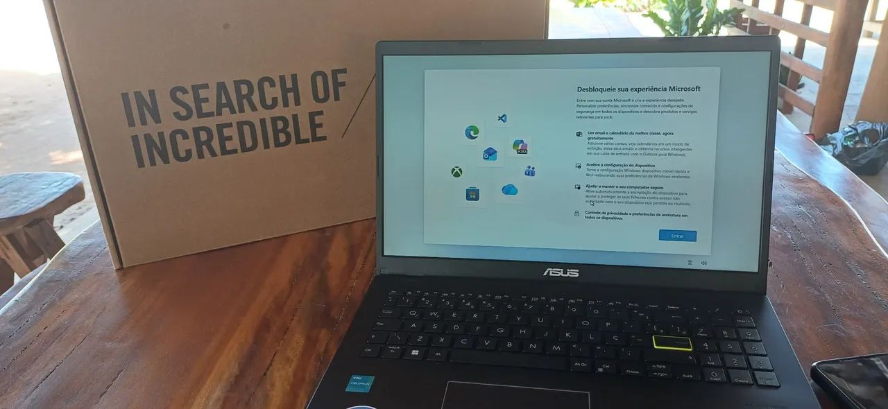 Vendo notebook novo Asus