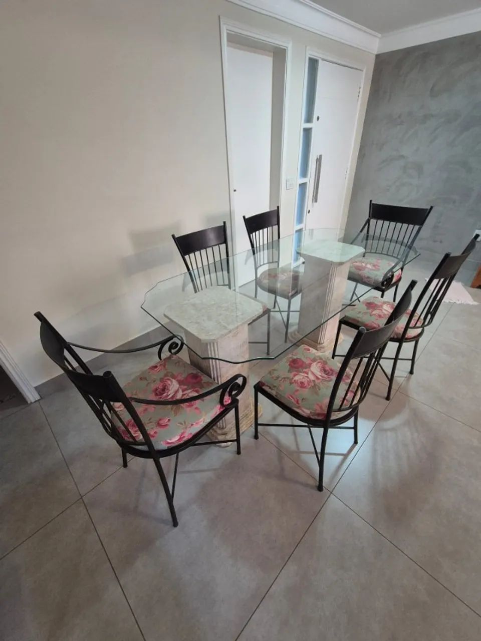 Mesa de Jantar Completa: mármore e tampo de vidro - Foto 3