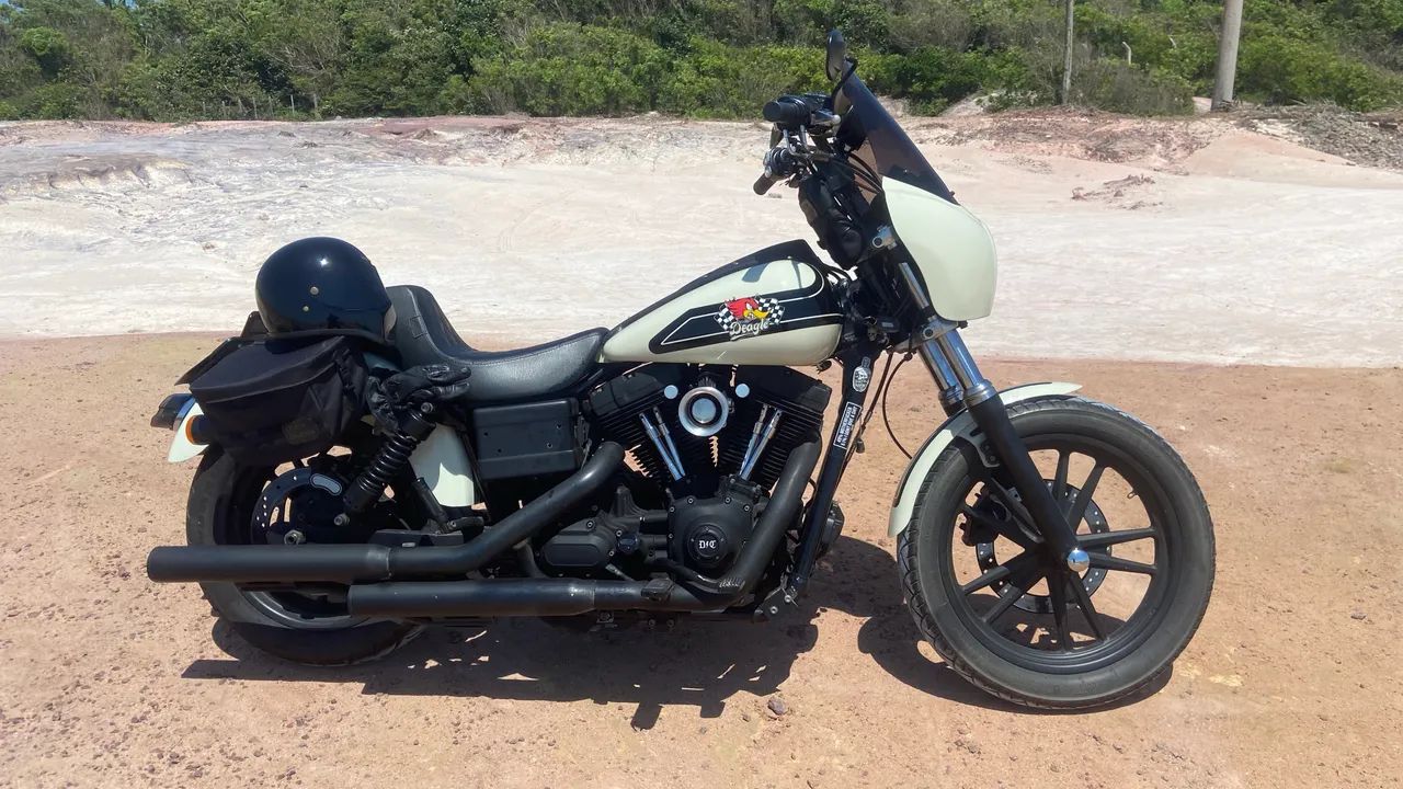 ? HARLEY-DAVIDSON DYNA SUPER GLIDE CUSTOM FXDC 2010 ? - Foto 4