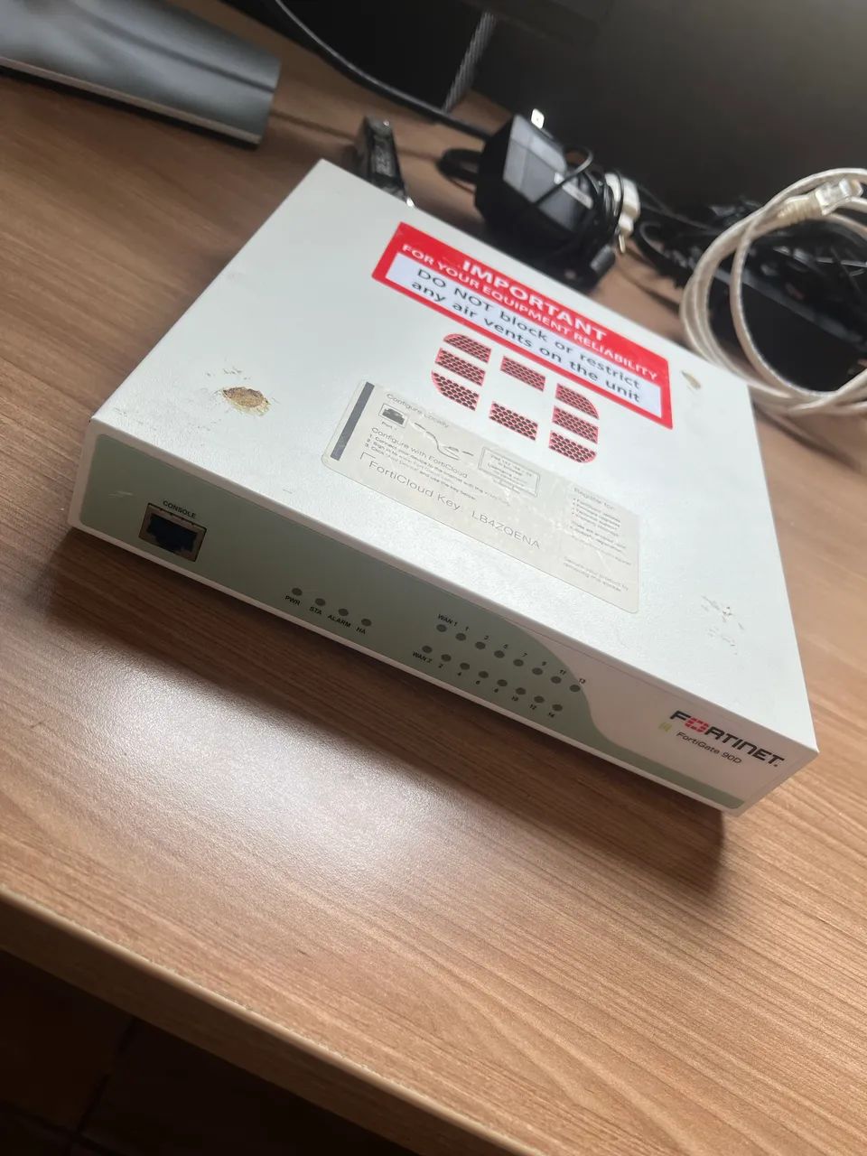 Firewall Fortinet 90D - Foto 3