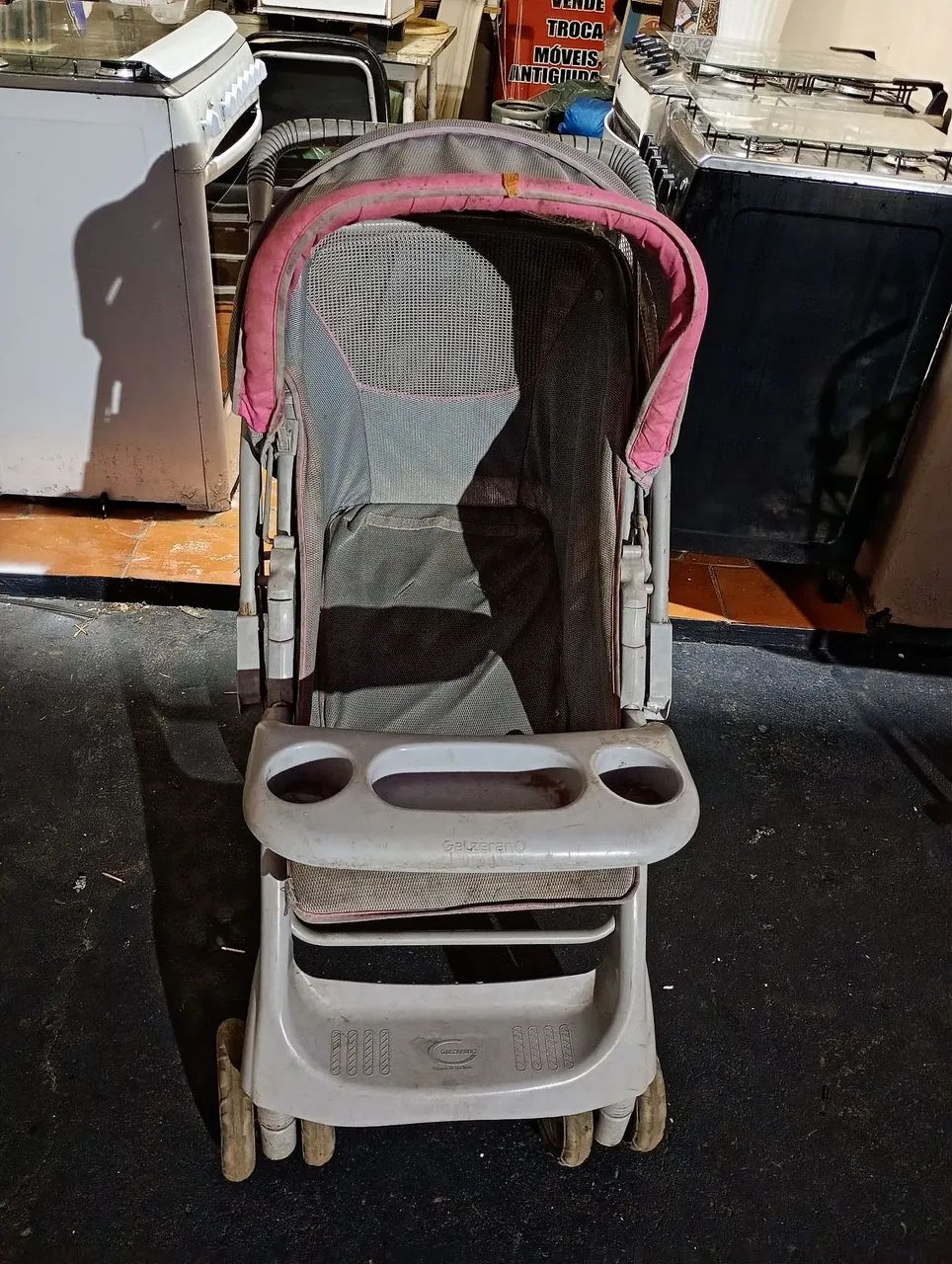 carrinho de bebê menina