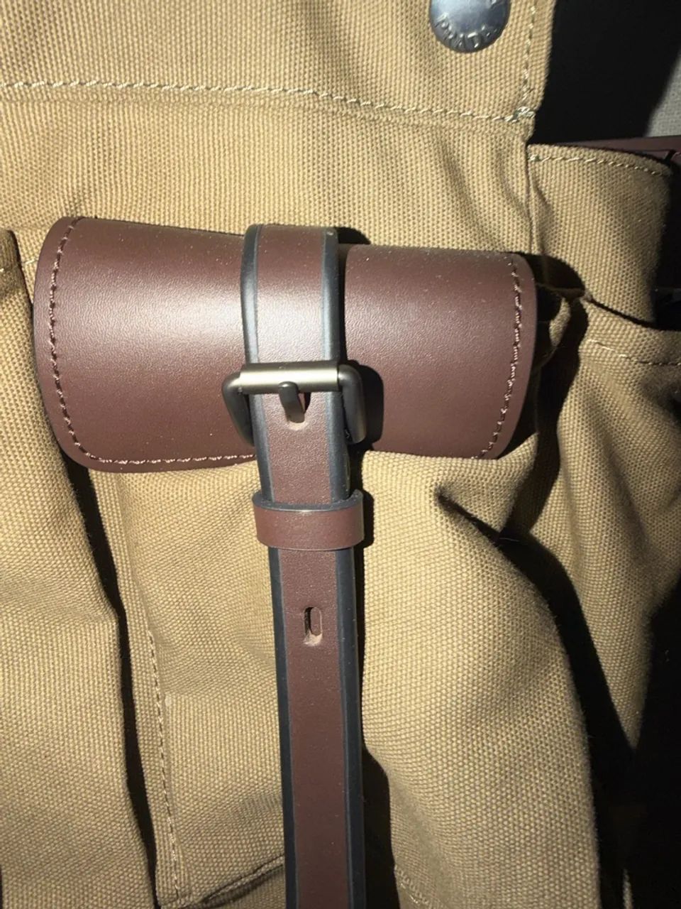 Bolsa Prada impecável lançamento cheia de estilo - Foto 2