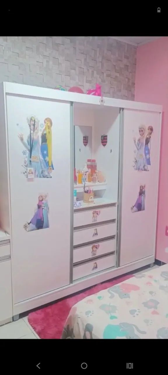 Vendo guarda roupa 3 meses de comprado