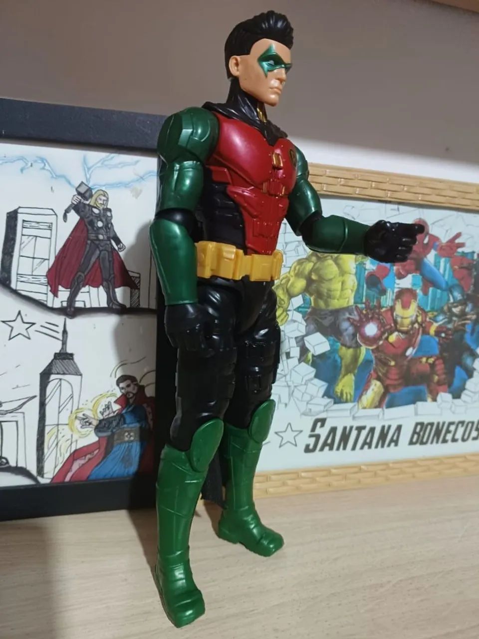 Robin 30 cm original marca Hasbro  - Foto 3