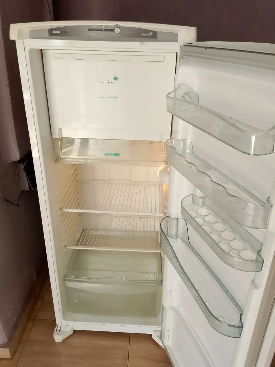 Vendo geladeira  - Foto 4