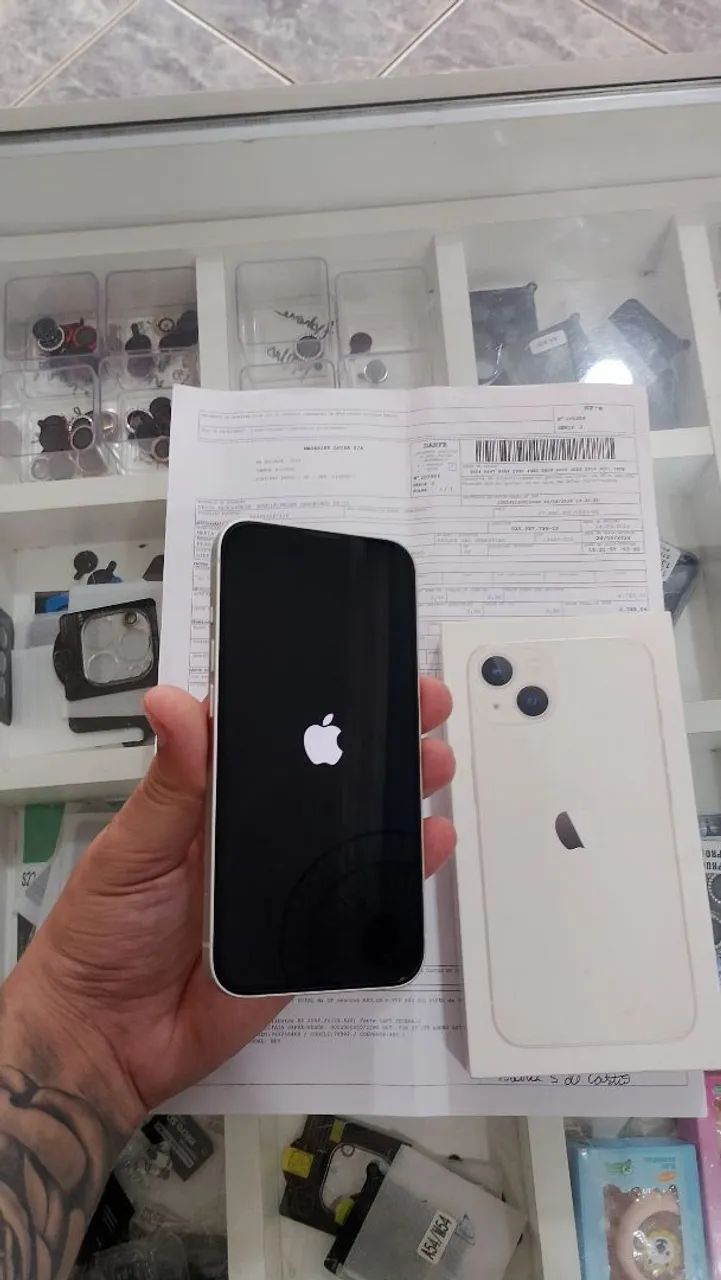 iPhone 13 tudo original caixa nota fiscal  - Foto 2