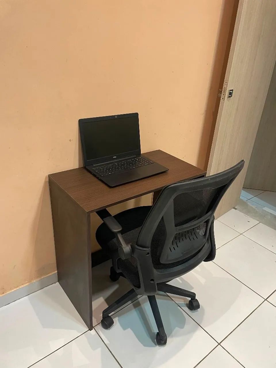 Escrivaninha  - Foto 2