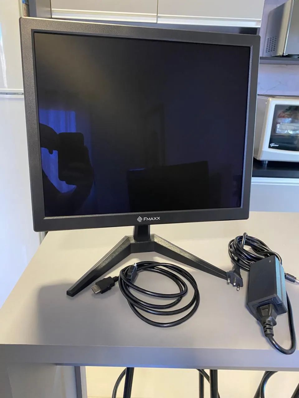 MONITOR 17? HD