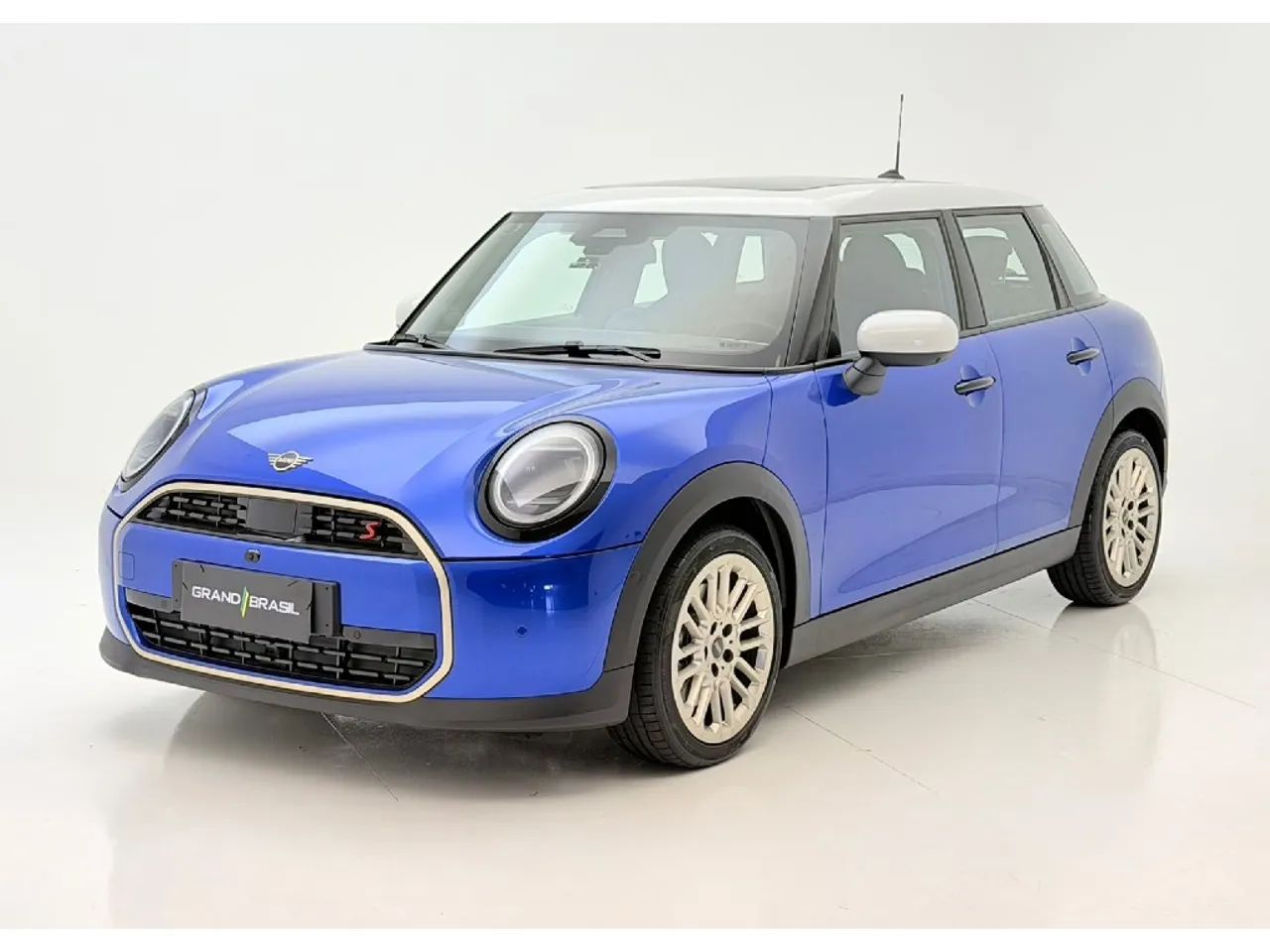 Mini Cooper 2.0 16V Twinpower Gasolina S 4P Steptronic 2026 - Foto 7