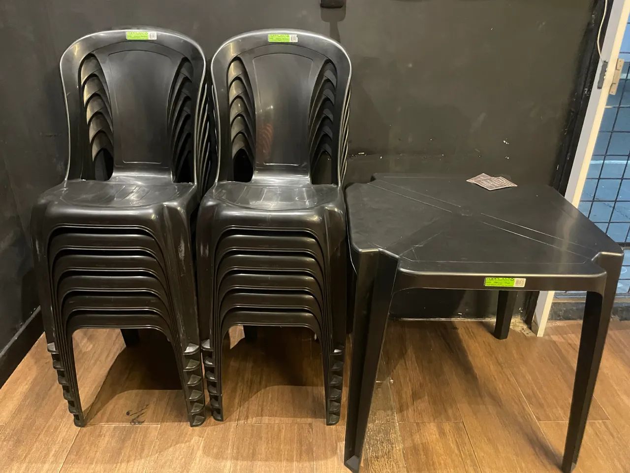 Conjunto de mesas e cadeiras top plast - Foto 3