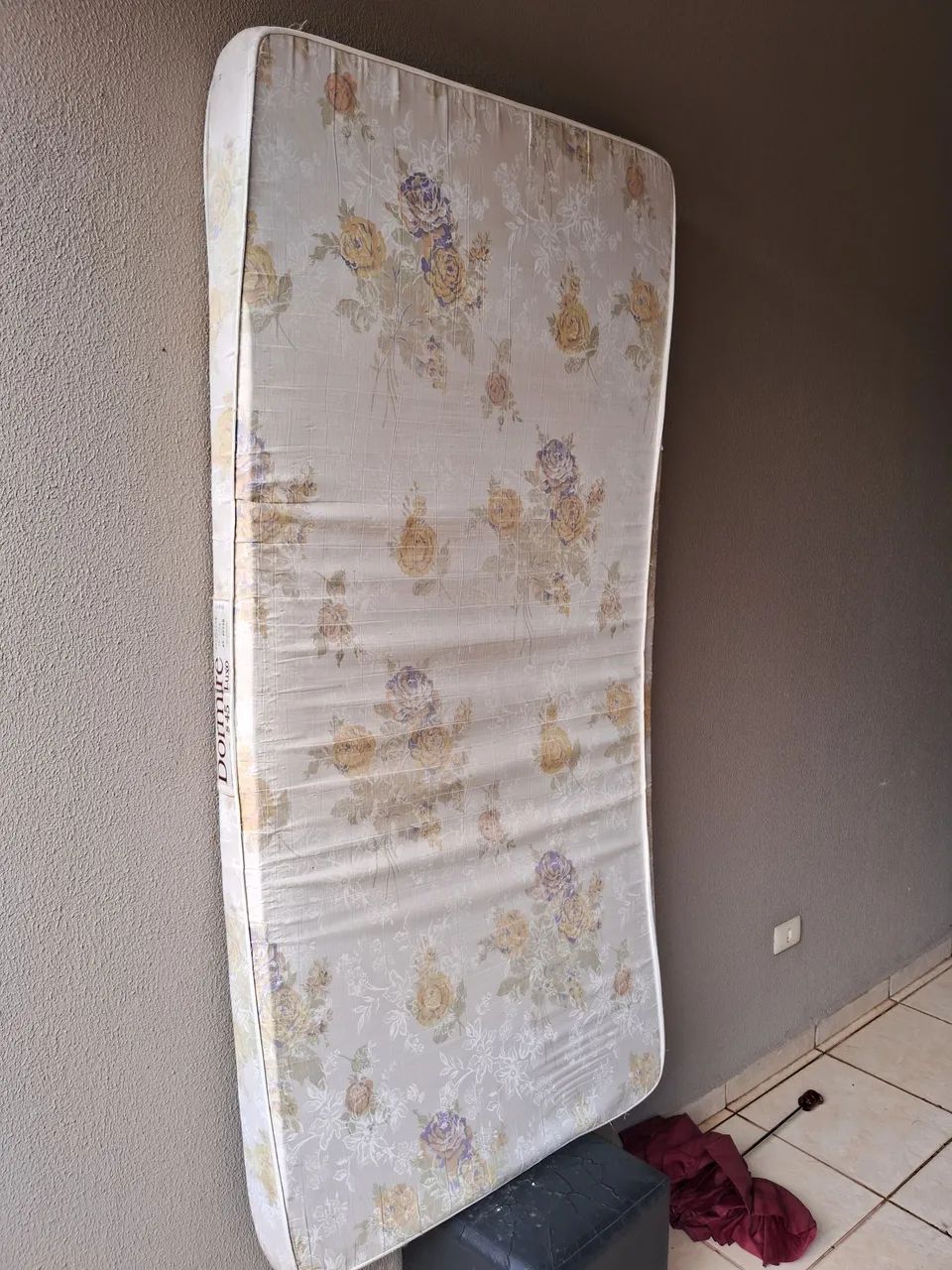 Colchão de solteiro espuma tamanho 90 cm - Foto 2