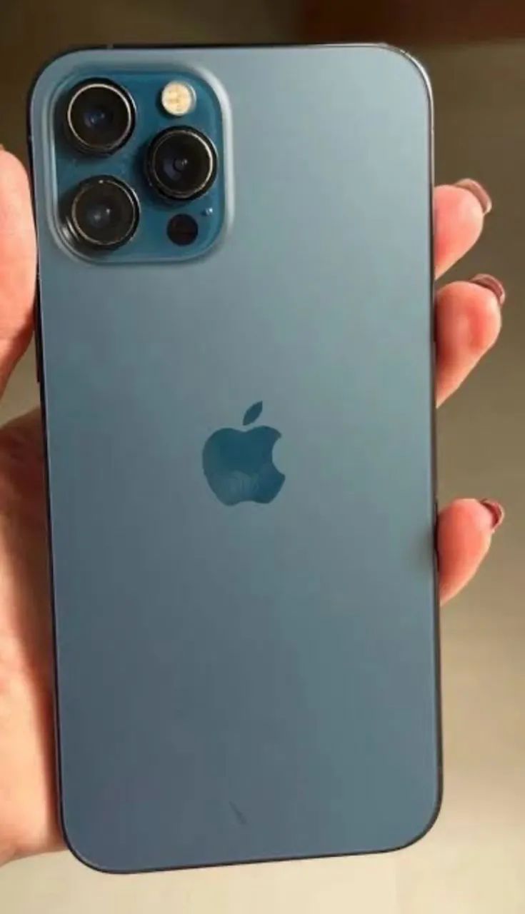 Vendo iPhone ótimo estado 12 pro 256 gigas 