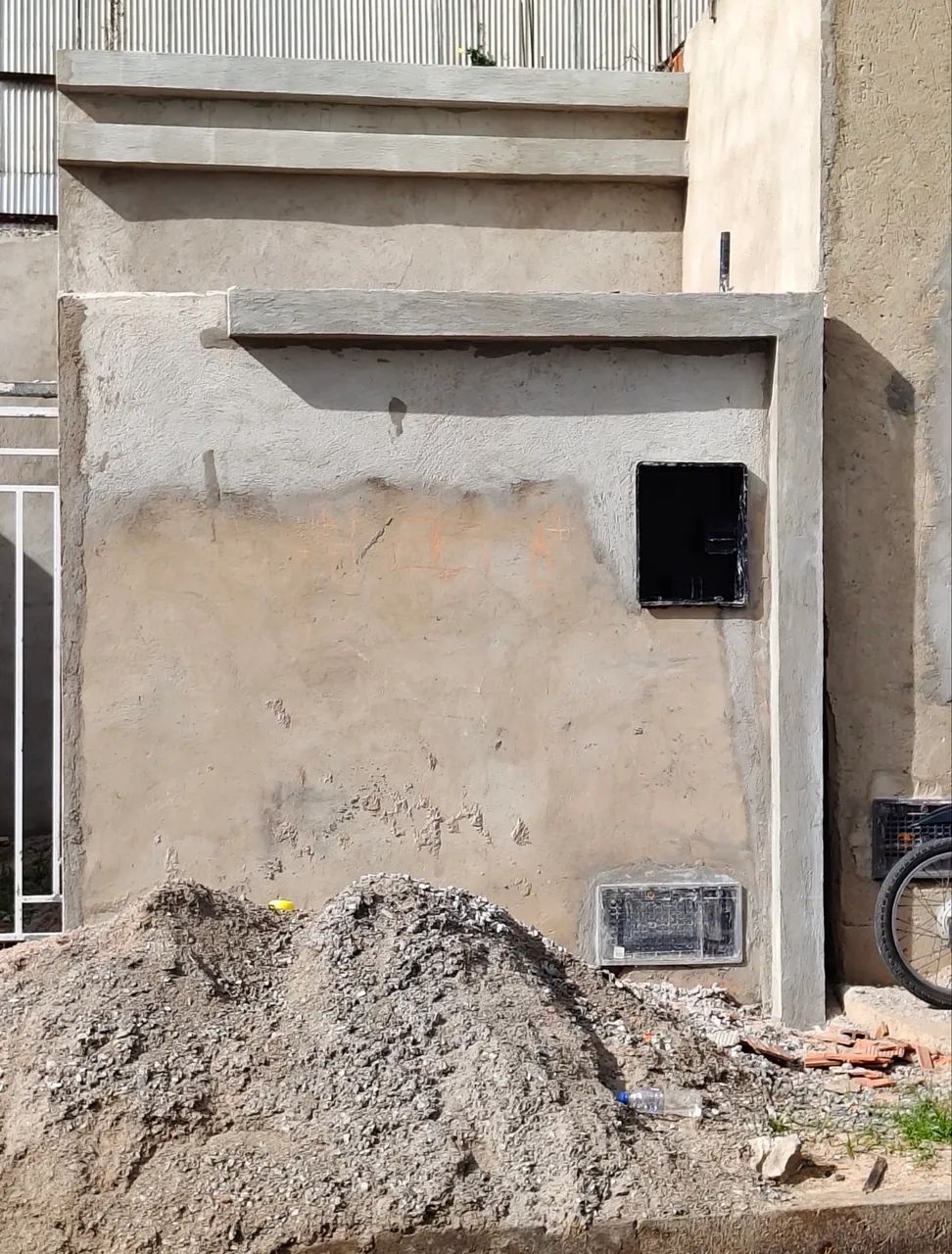 Vendo casa em ponto de lage toda rebocada 5x25 - Foto 5