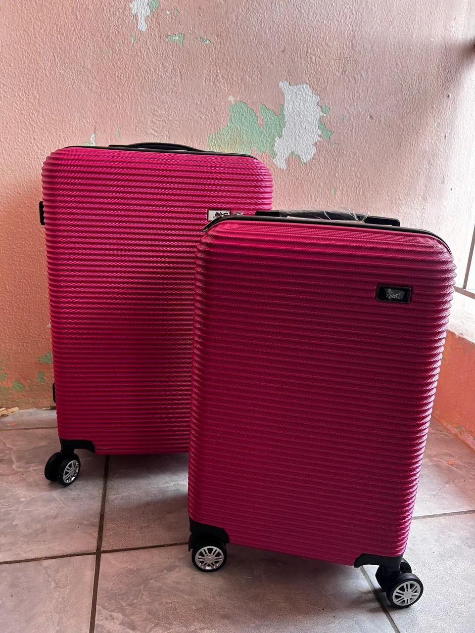 Conjunto malas de viagem P,M e frasqueira  - Foto 2