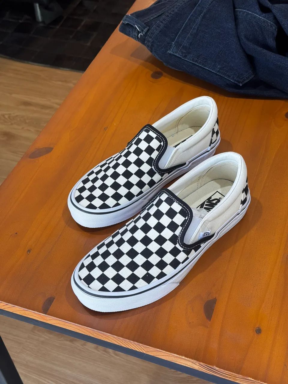 VANS SLIP ON