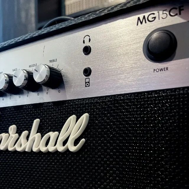 Amplificador Marshall MG15CF - Foto 3