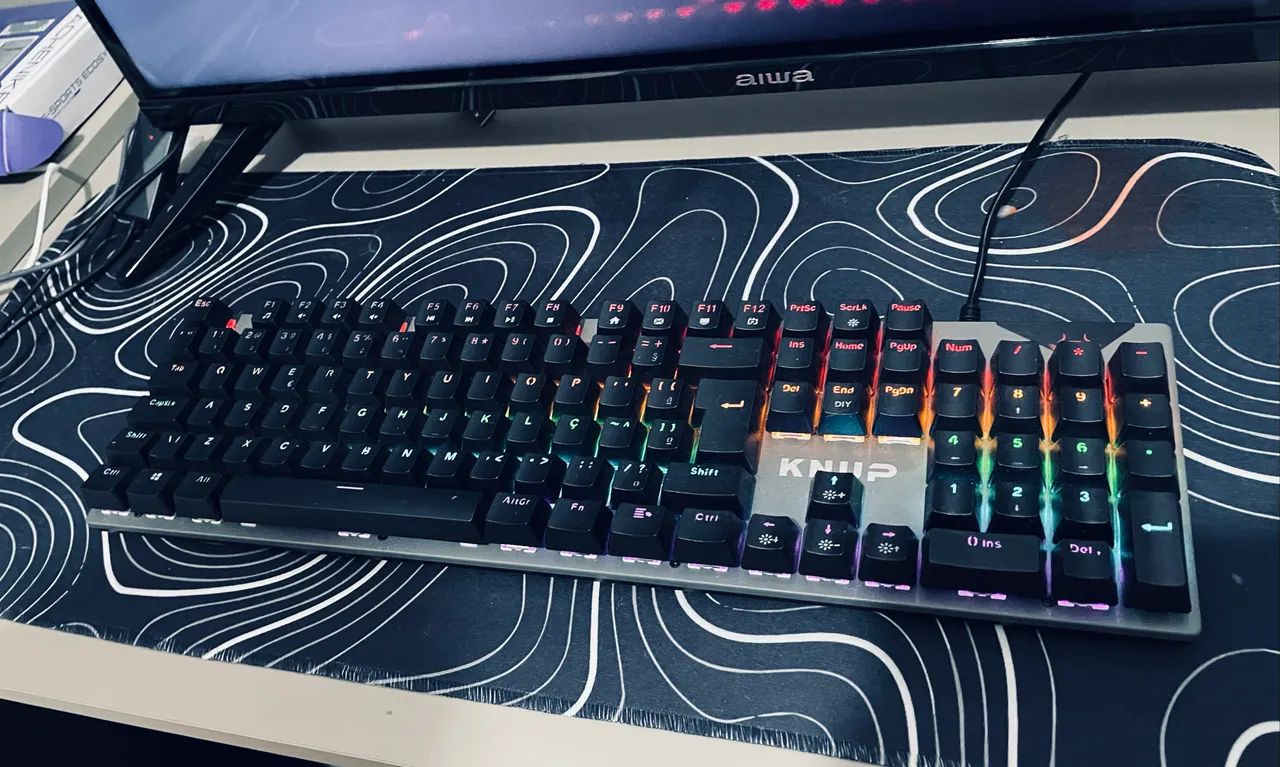 TECLADO GAMER MECANICO - Foto 2