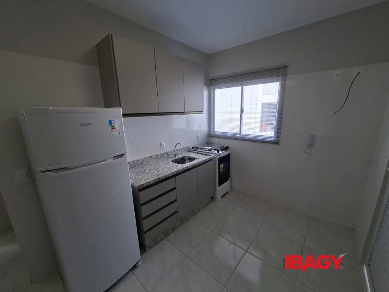 Excelente Kitnet 0 dormitório(s) em Jardim Eldorado - Palhoça - Foto 5