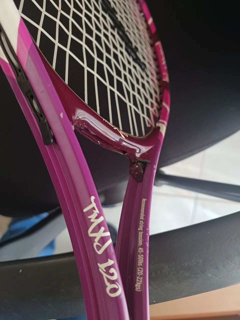 Raquete de tênis com case usada - Foto 3