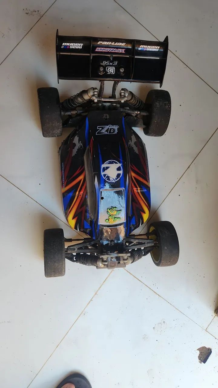 Altomodelo buggy 1/8 elétrico 