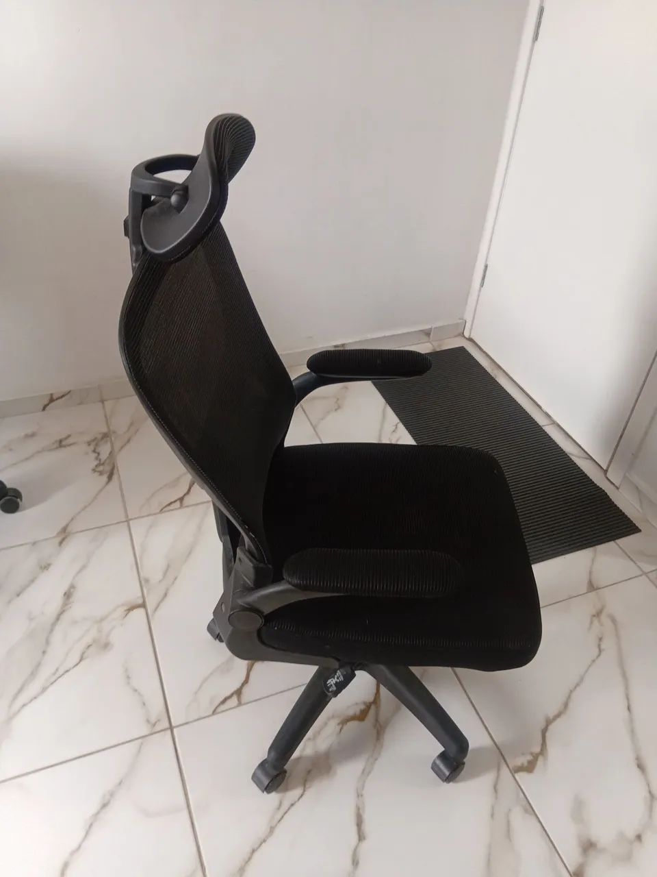 CADEIRA DE ESCRITORIO - Foto 2