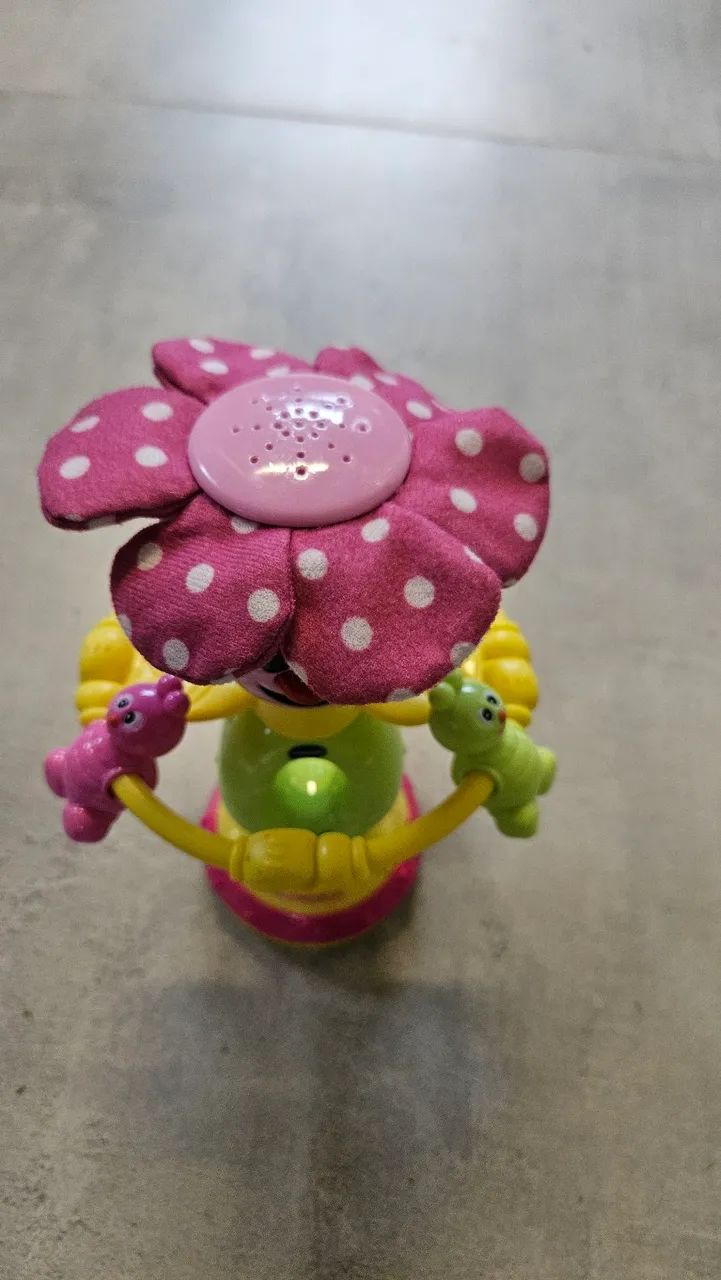 Brinquedo Flor da abelhinha 