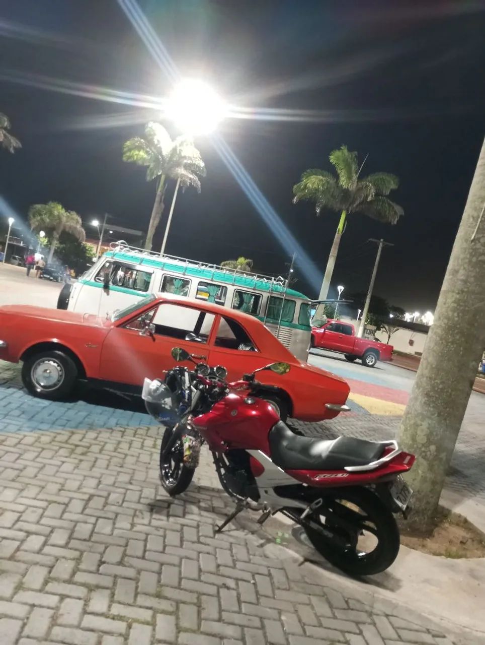 Fazer 250c, impecável...