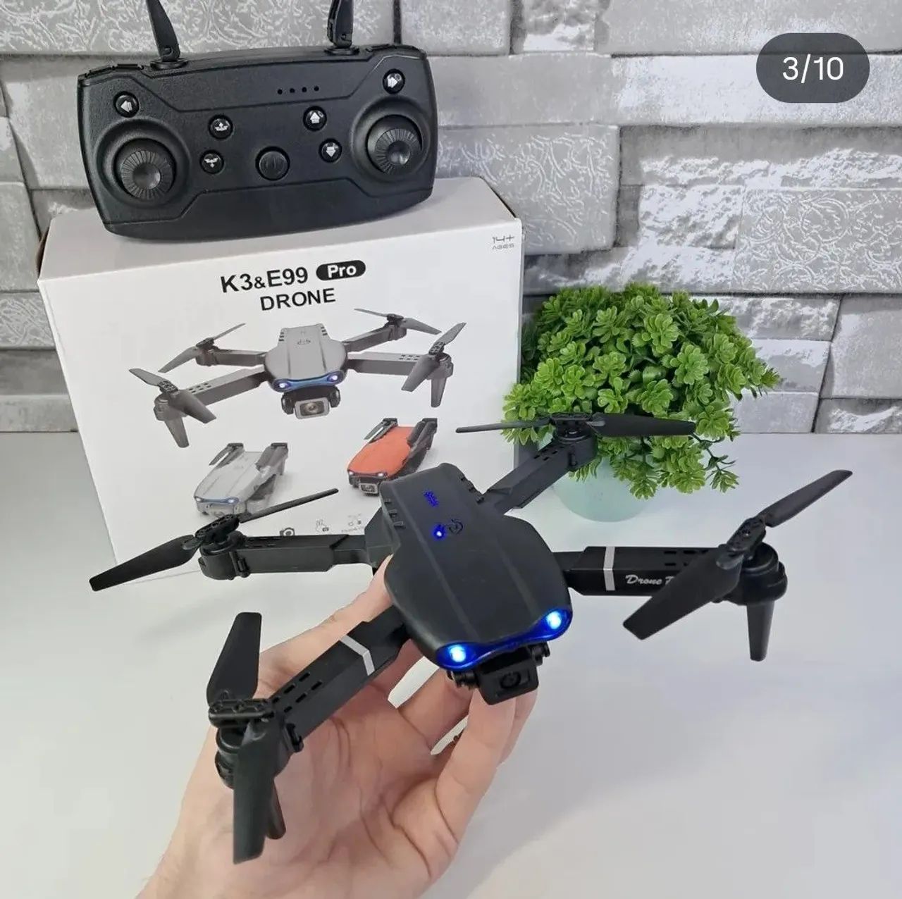 Drone E99 com câmera 