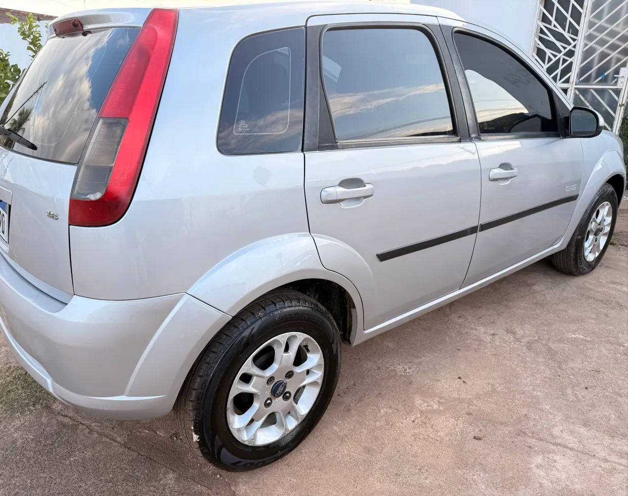 Ford Fiesta 1.6 8V Flex/class 1.6 8V Flex 5P 2011 - Foto 4