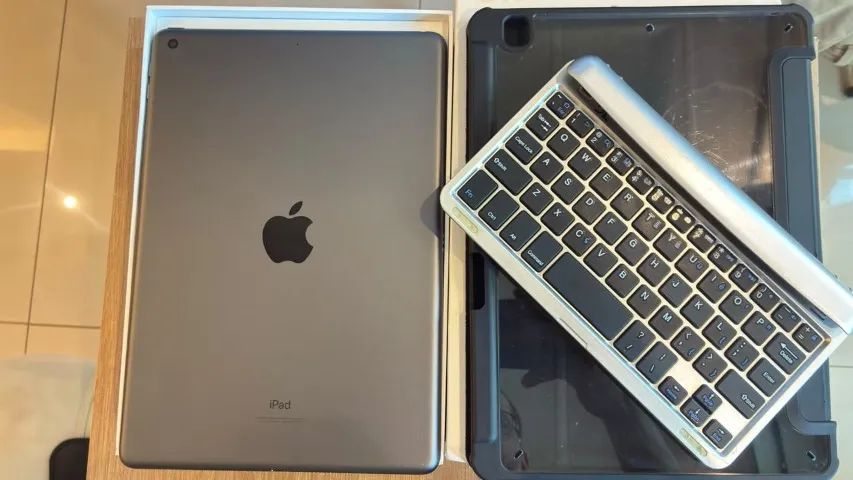 iPad 9ª Geração 64GB Wi?Fi - Cinza Espacial - Excelente Estado - APPLE