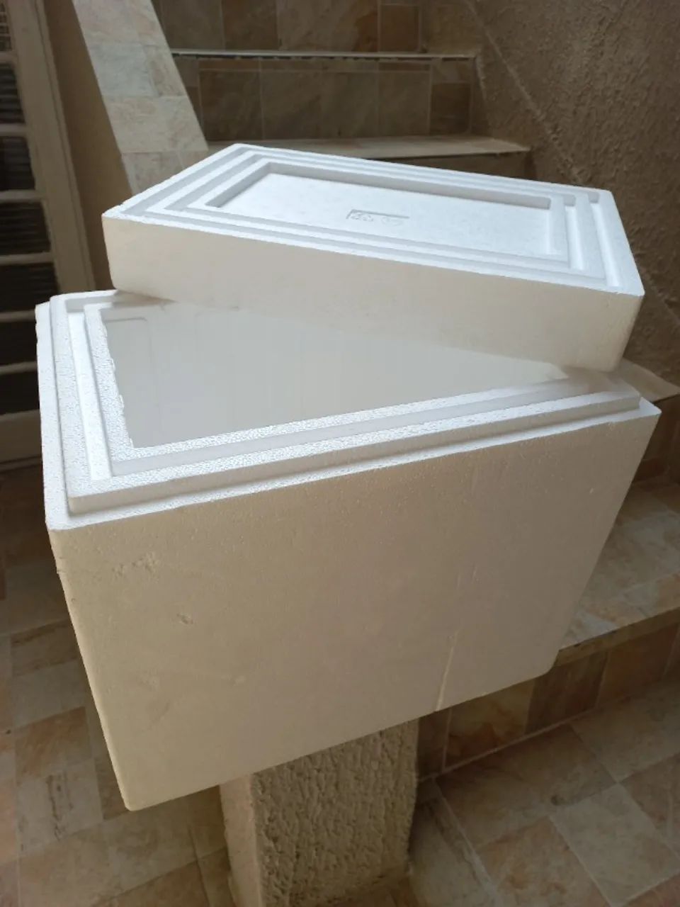 Caixa de Isopor 
