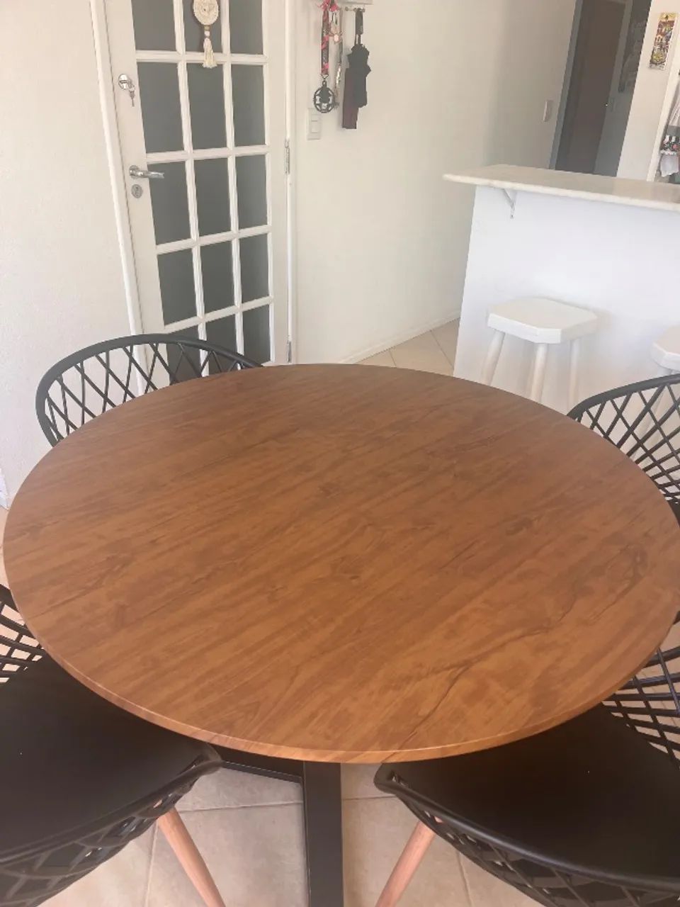 Oportunidade? conjunto lindo de mesa e 4 cadeiras - Foto 2