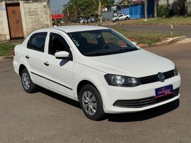 Volkswagen Voyage VOYAGE 1.0/1.0 City Mi Total Flex 8V 4p 2014