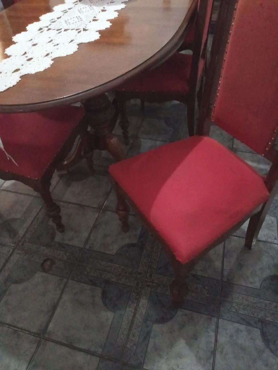 Mesa com 6cadeiras - Foto 2
