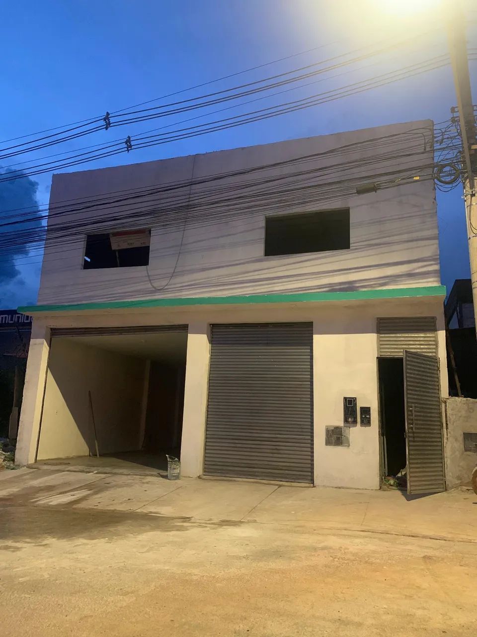 Loja PRO DF em frente à pista   - Foto 2