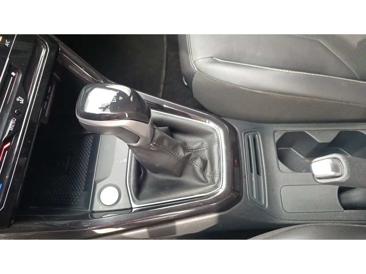 Volkswagen T-Cross Highline 1.4 TSI Flex 16V 5P AUT, foto 16 de 16
