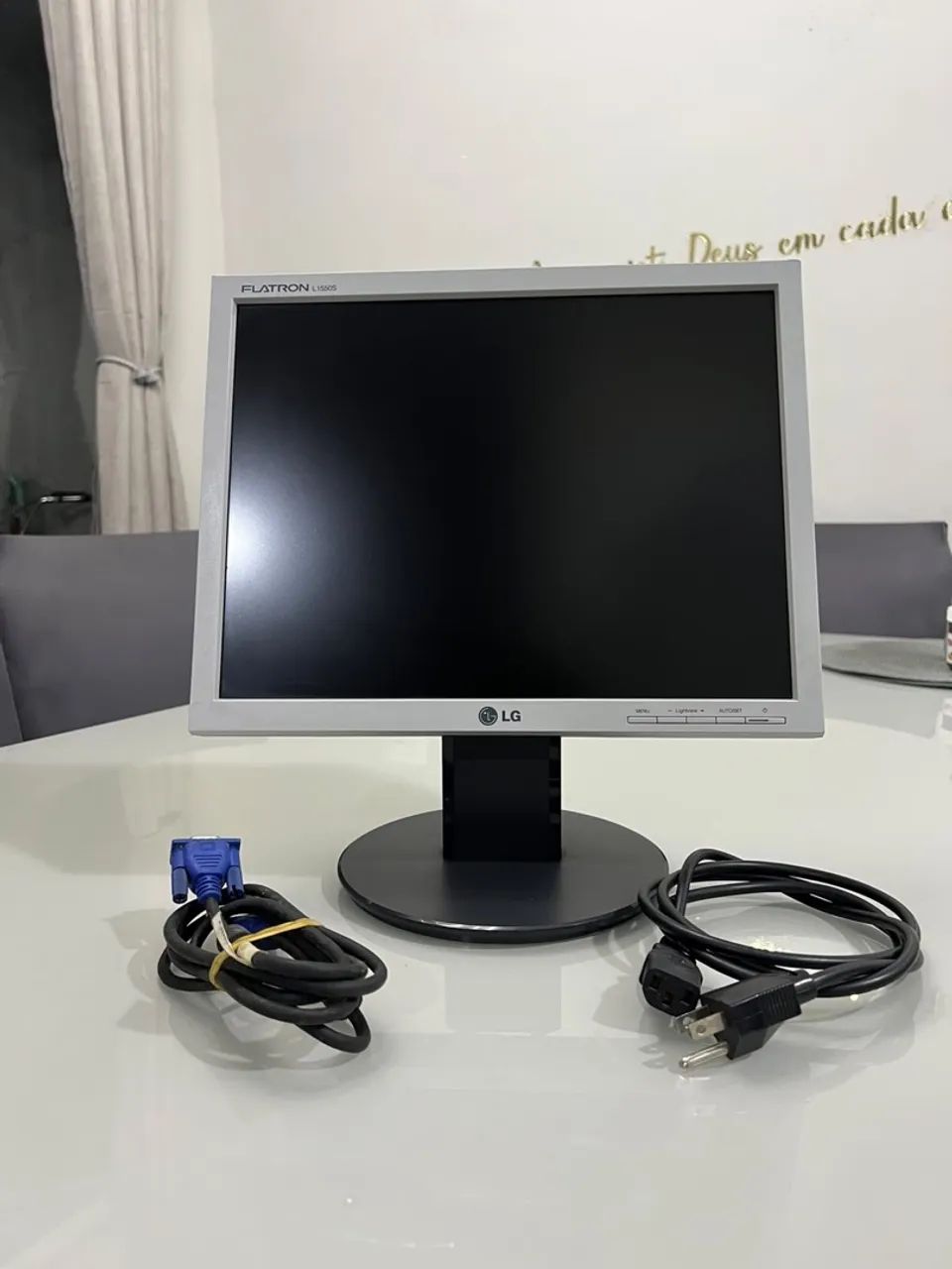 Monitor LG 15 Polegadas 75Hz