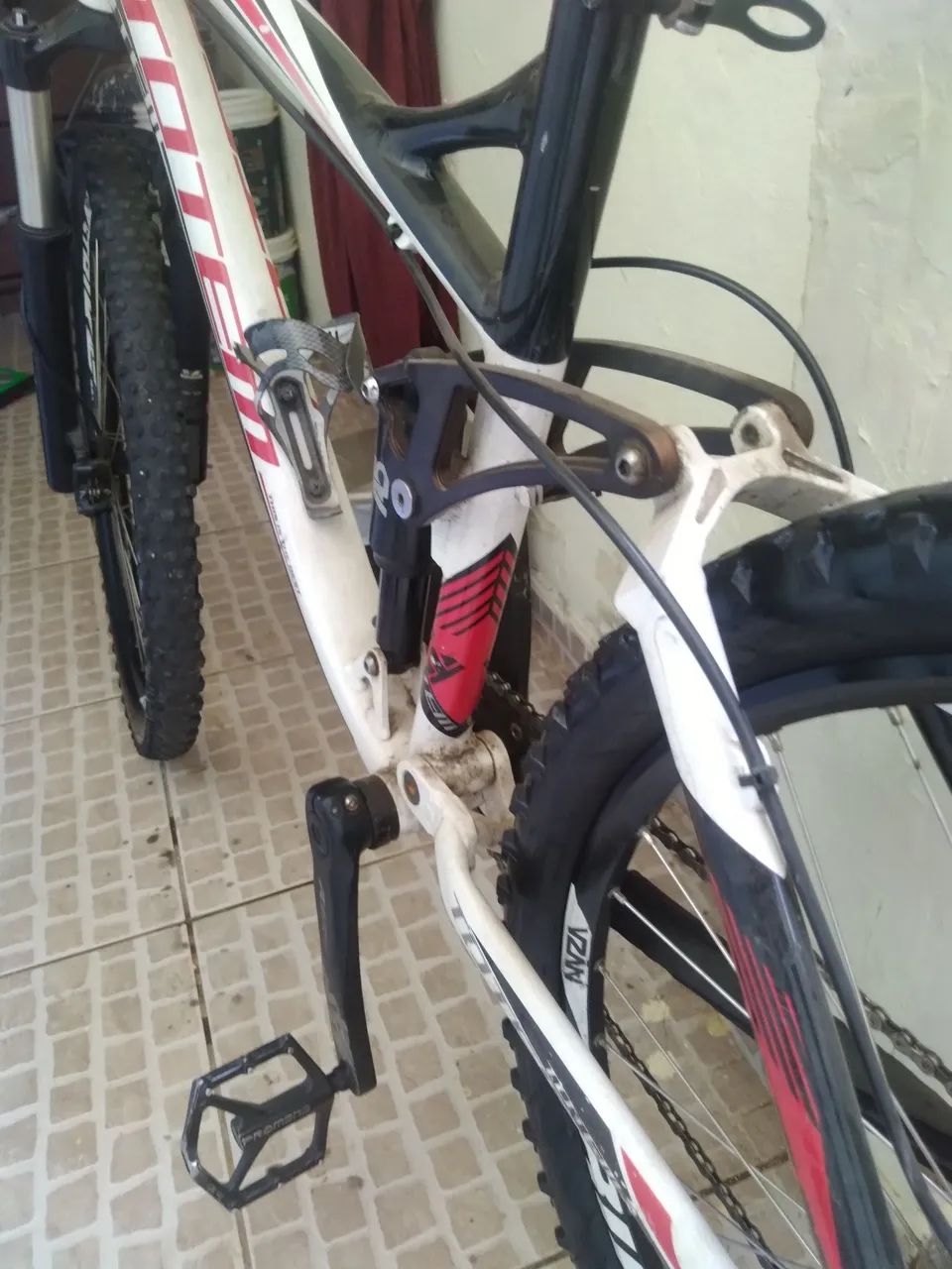Bicicleta   - Foto 2