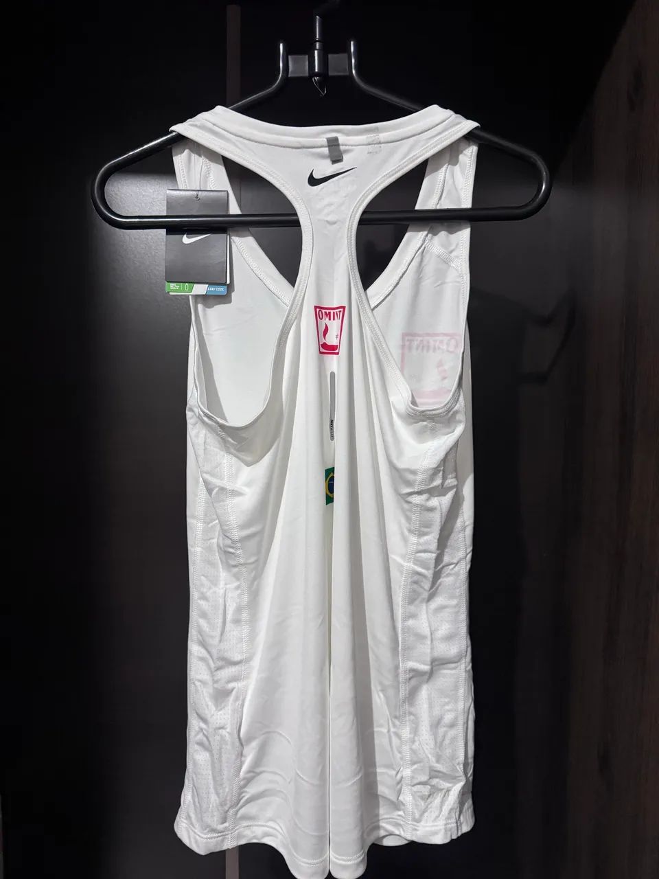 Regata Nike Corrida Dri-Fit Tamanho M Feminino  - Foto 2